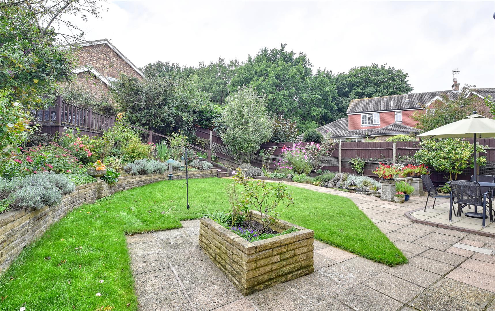 Rogersmead, Tenterden Rush, Witt & Wilson